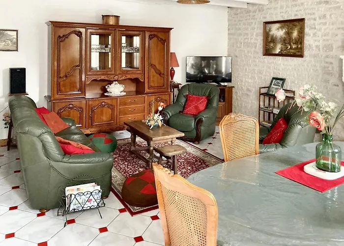 Maison Confortable Au Coeur De Fleurac Avec Grand Jardin Сasa de vacaciones